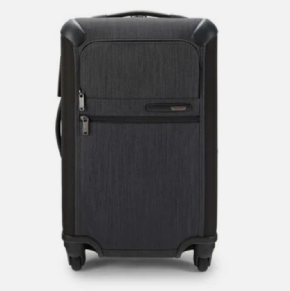 TUMI GEN 4.2 - INTERNATIONAL Expandable 4 Wheeled Packing Suit Case